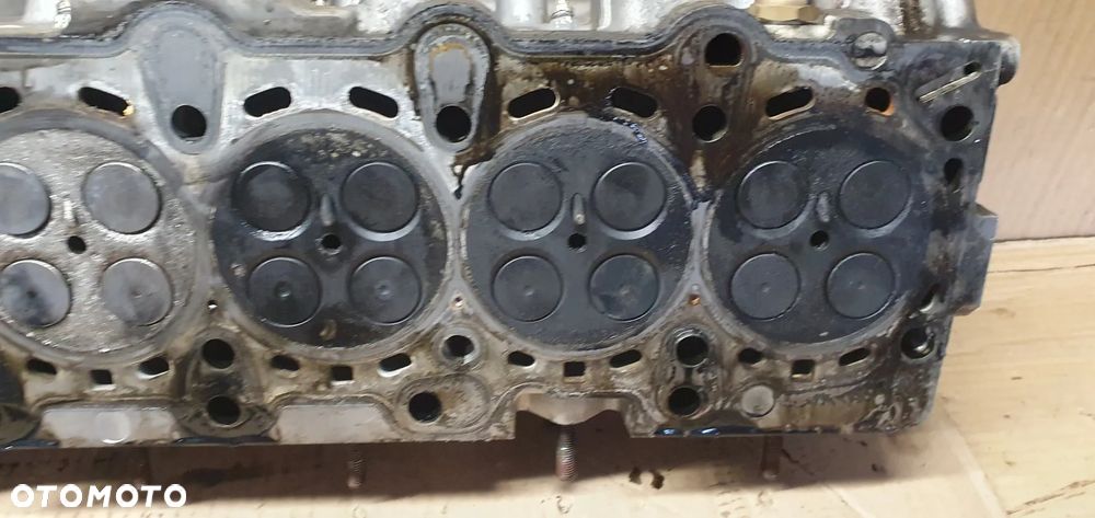 Głowica zawory BMW 3 E90 3.0D 7792753 - 7