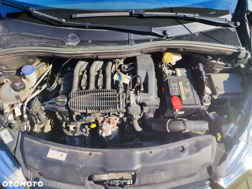 Peugeot 208 1.2 PureTech Active - 19