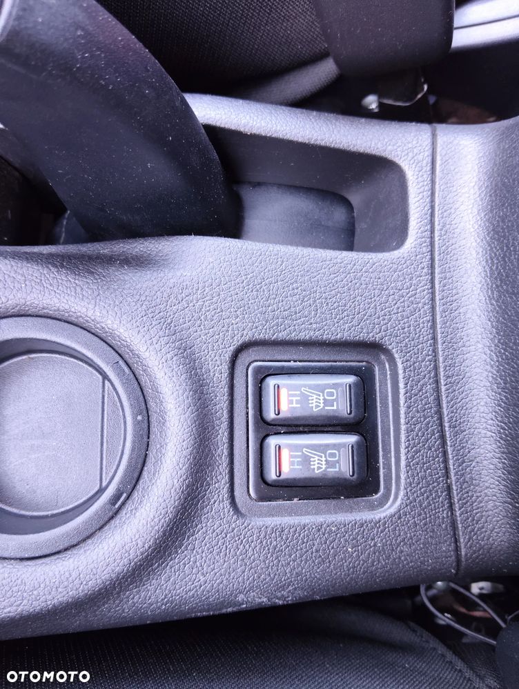 Mitsubishi Outlander - 18