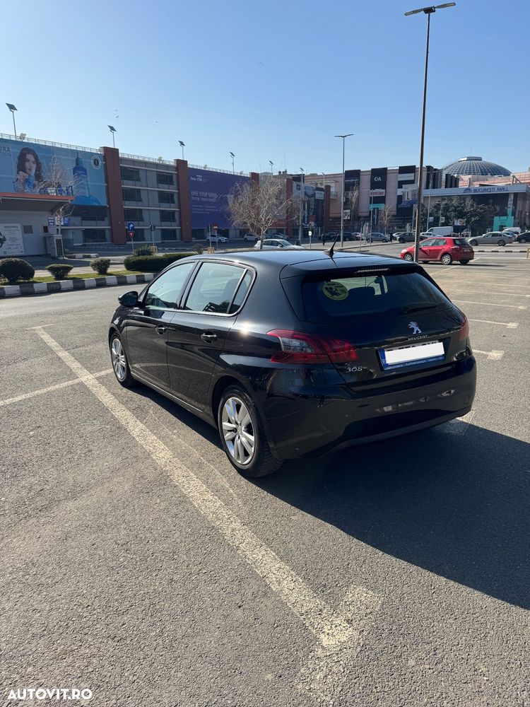 Peugeot 308 1.2 L PureTech Turbo S&S EAT8 Active - 4