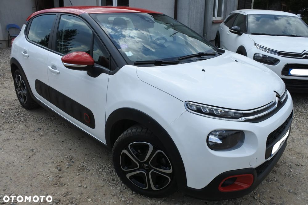 Citroën C3 Pure Tech 82 SHINE - 2