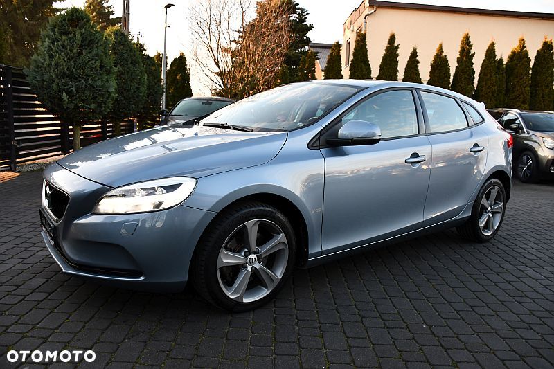 Volvo V40 T3 Drive-E Momentum - 38