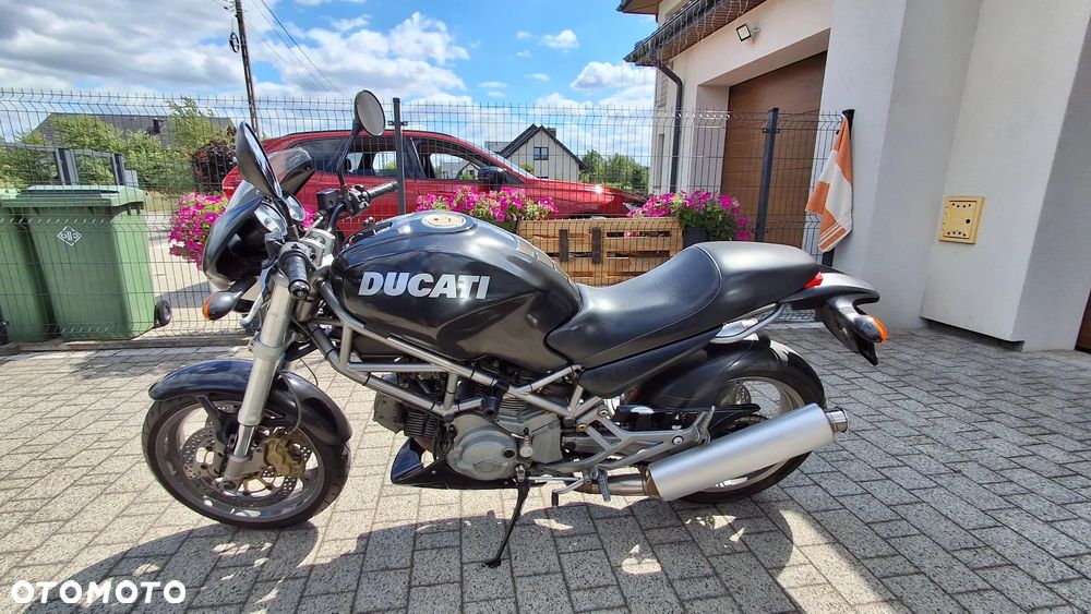 Ducati Monster - 4