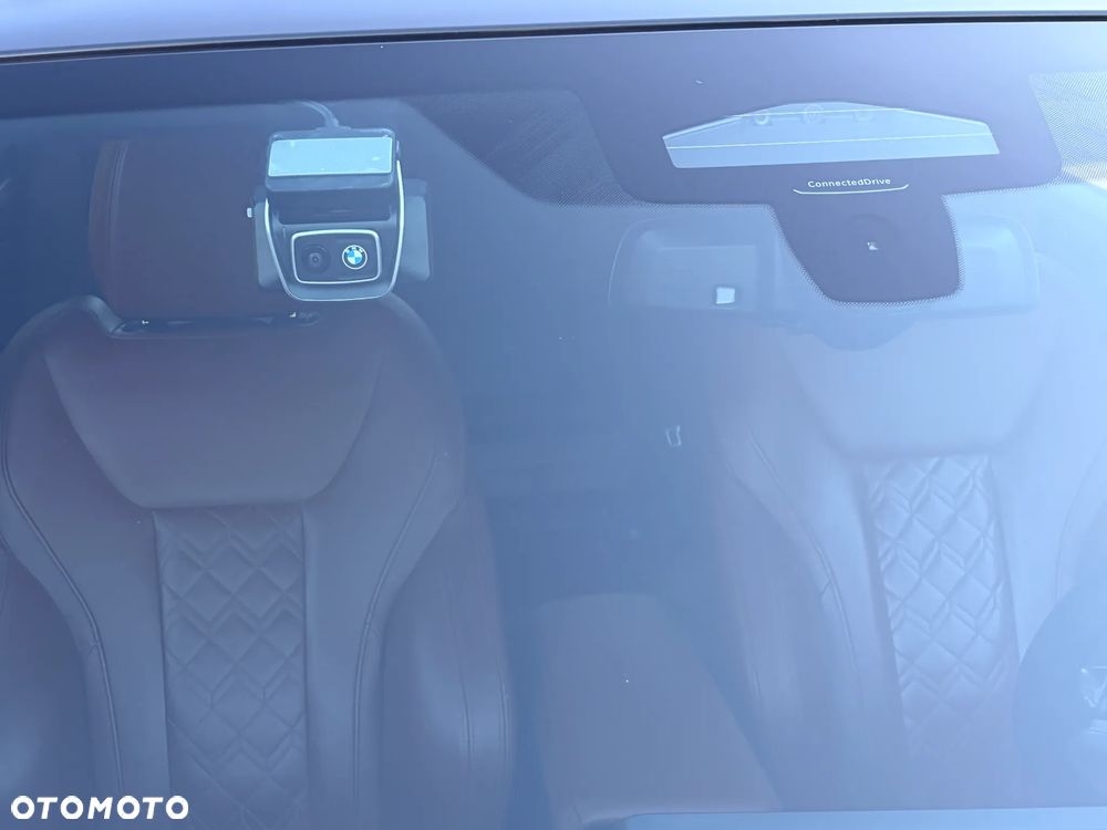 BMW Seria 3 M340i xDrive mHEV sport - 25