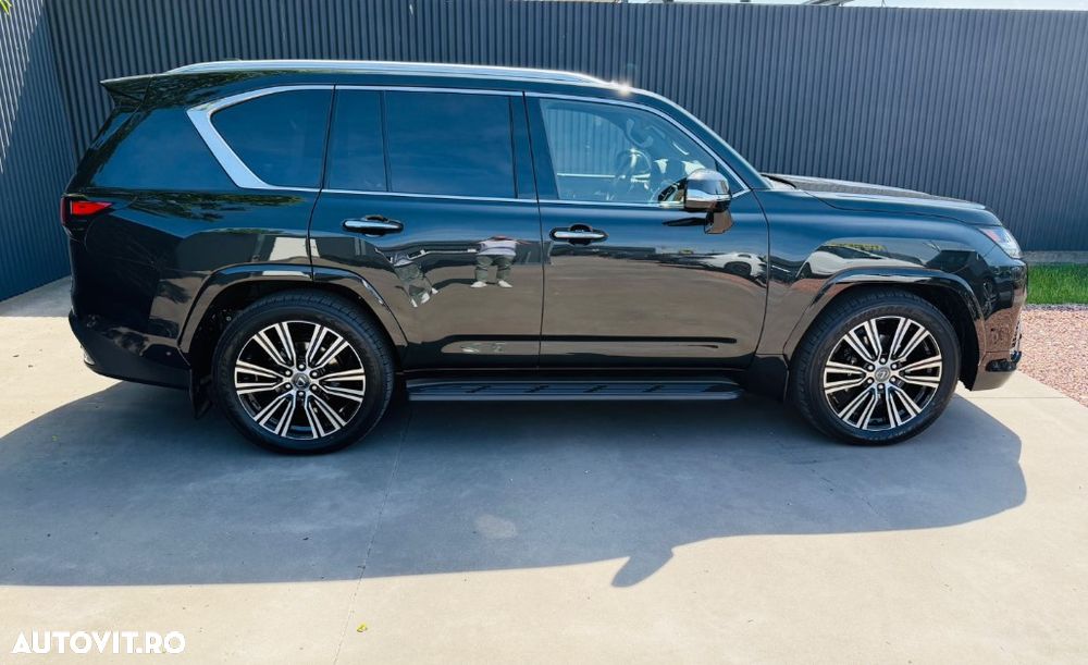 Lexus Seria LX - 3