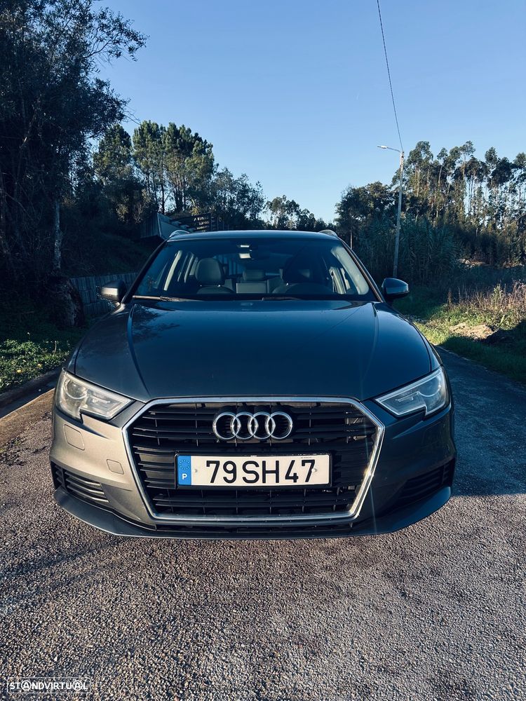 Audi A3 Sportback 1.6 TDI - 1