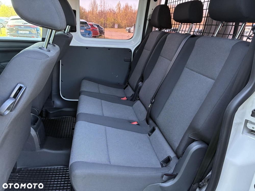 Volkswagen Caddy - 16