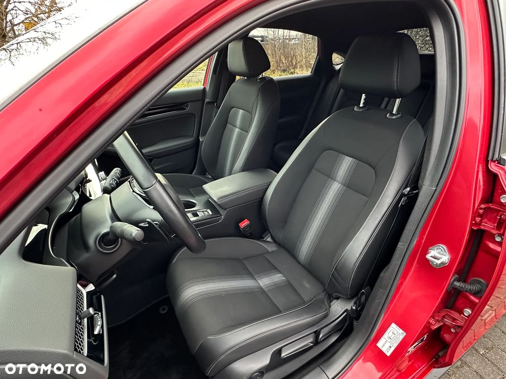 Honda Civic 2.0 i-MMD Elegance CVT - 24