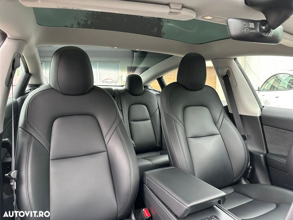 Tesla Model 3 Langstreckenbatterie Allradantrieb Dual Motor - 17