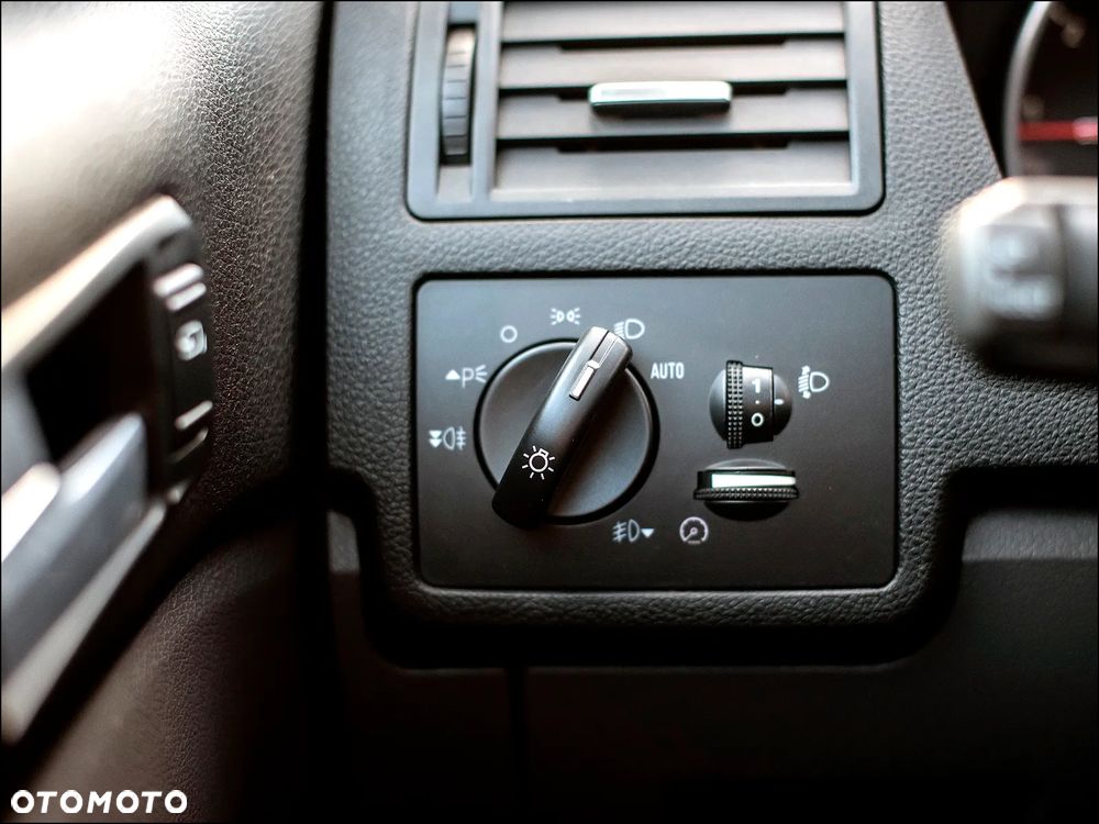Ford Kuga - 29