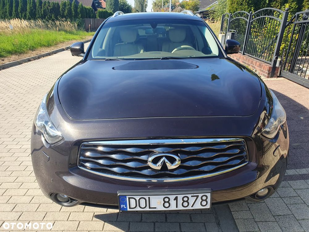 Infiniti FX - 2