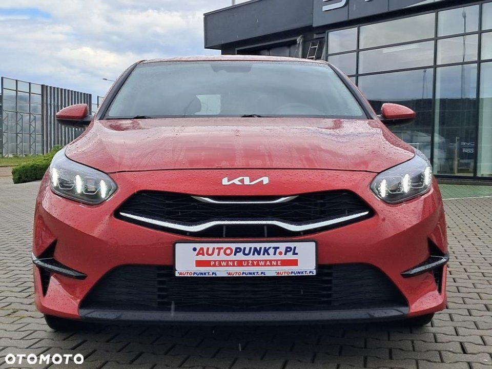 Kia Ceed - 22