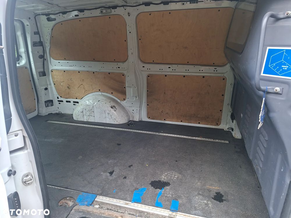 Mercedes-Benz Vito 447 - 18
