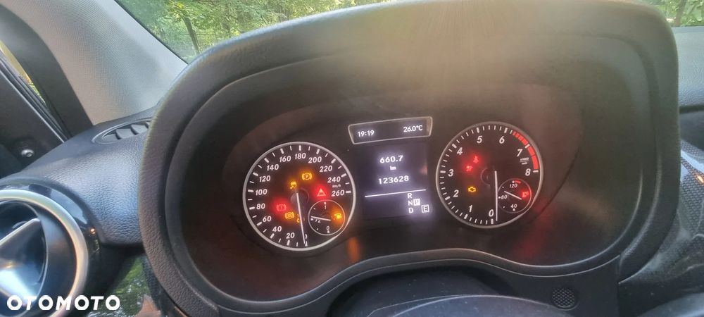 Mercedes-Benz Klasa B 180 (BlueEFFICIENCY) 7G-DCT - 6