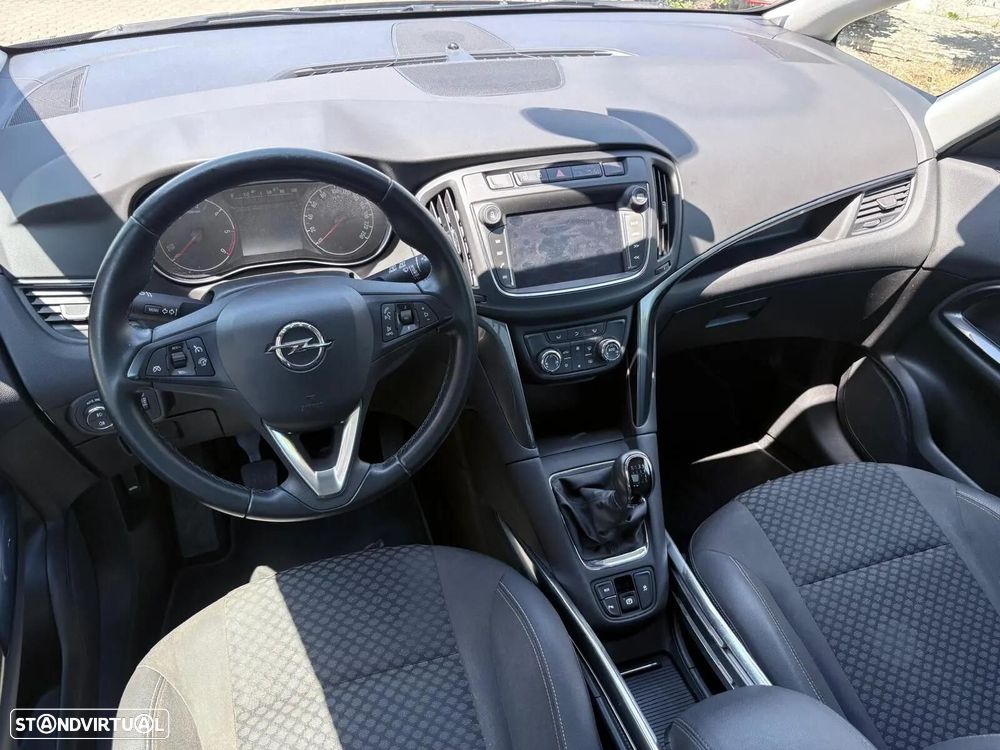 Opel Zafira 1.6 CDTi Dynamic S/S - 30