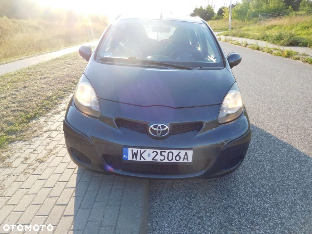 Toyota Aygo 1.0 VVT-i Terra A/C - 12