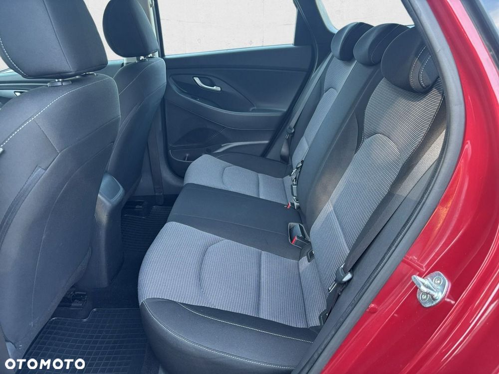 Hyundai i30 - 22
