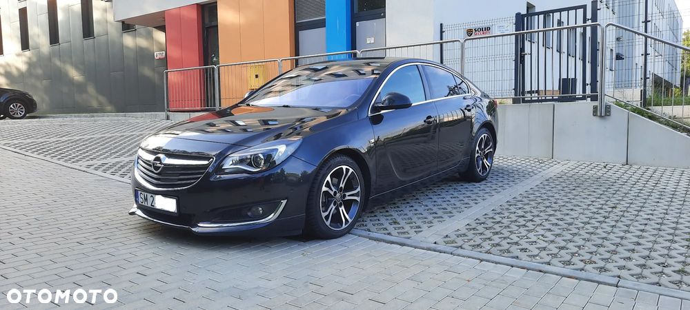 Opel Insignia - 1