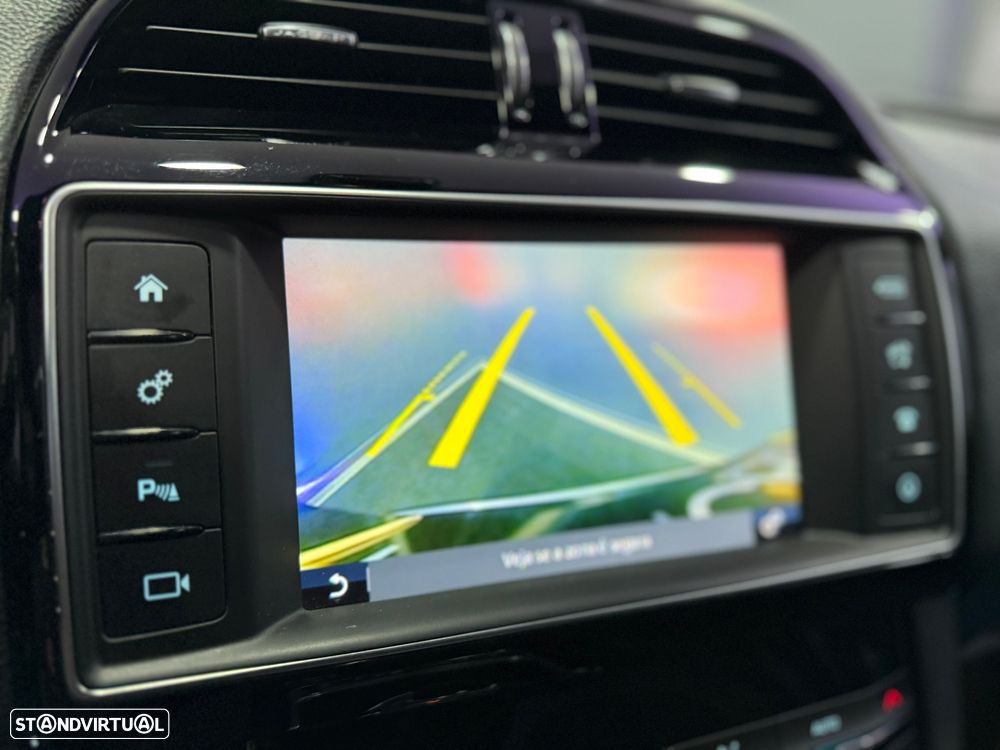 Jaguar F-Pace 20d Aut. R-Sport - 46