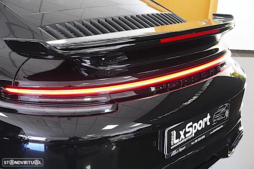 Porsche 911 (992) Turbo S PDK - 4