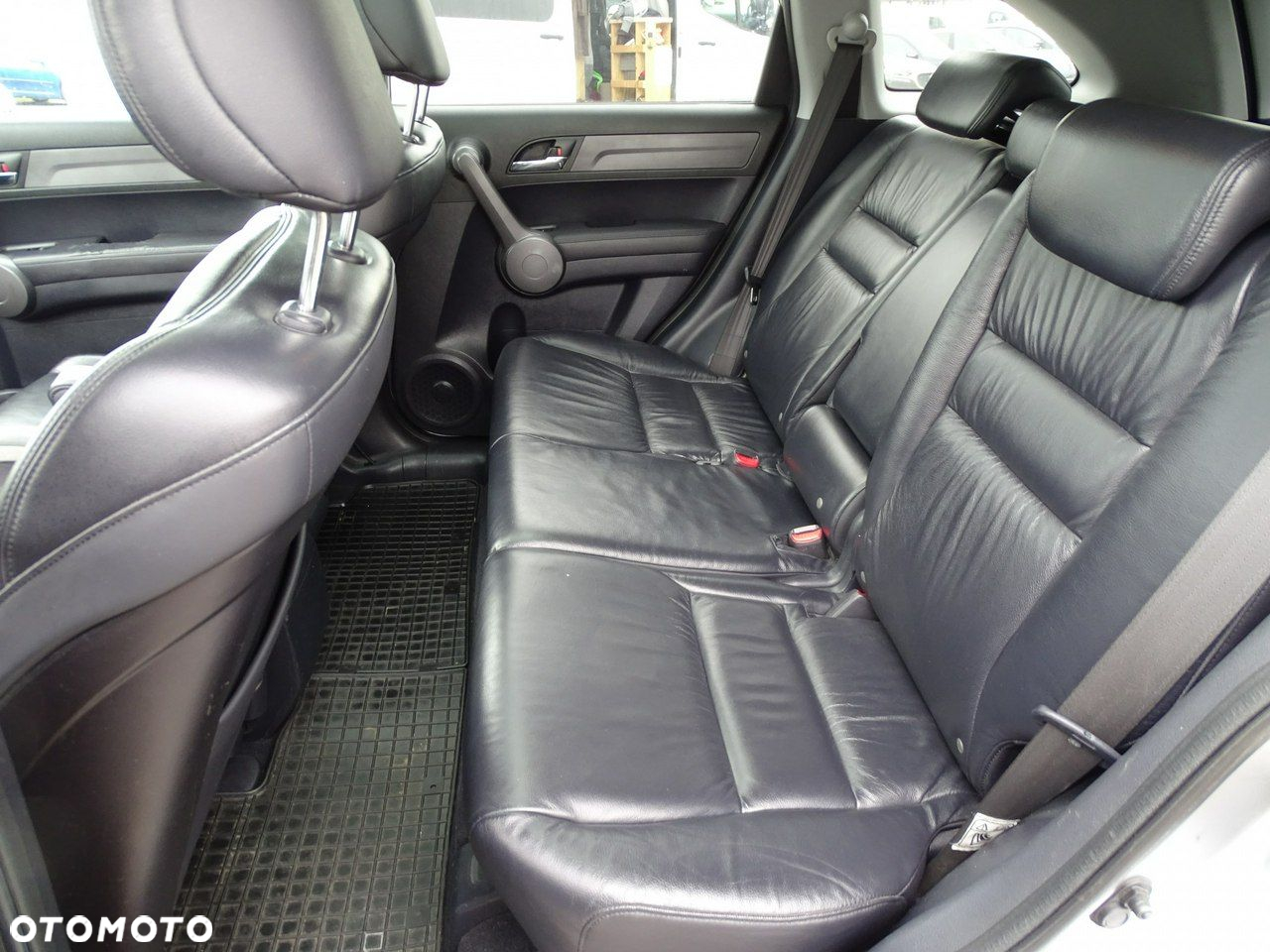 Honda CR-V - 13