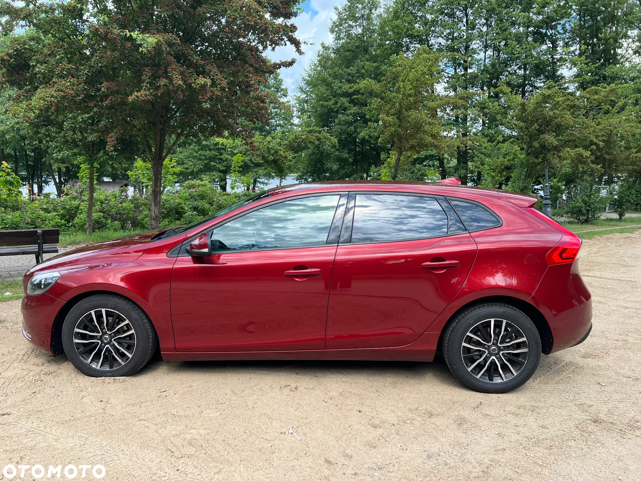 Volvo V40 D2 - 2