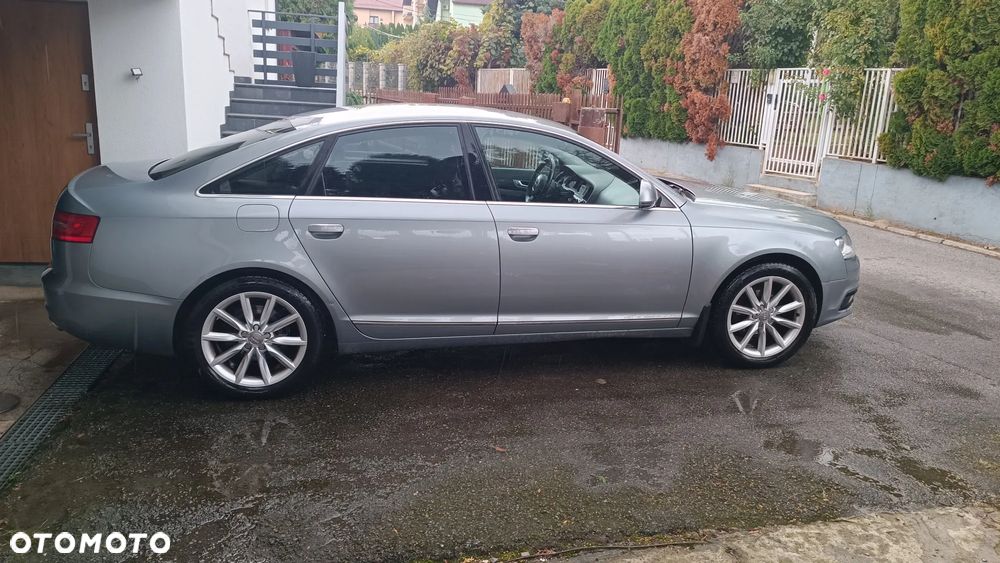 Audi A6 - 8
