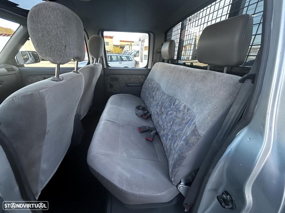 Nissan Navara 4X4 - 21