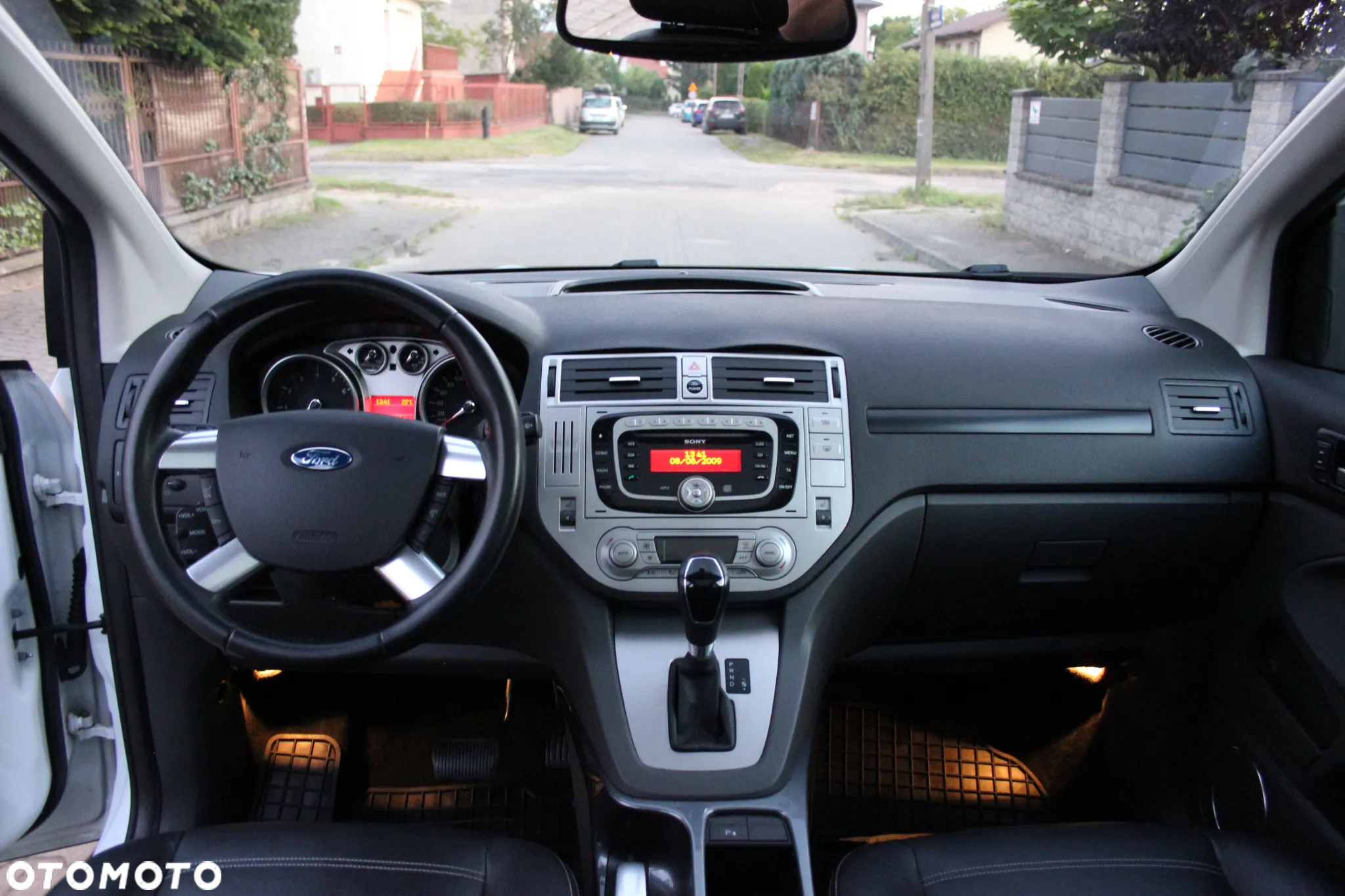 Ford Kuga 2.5 Titanium - 16