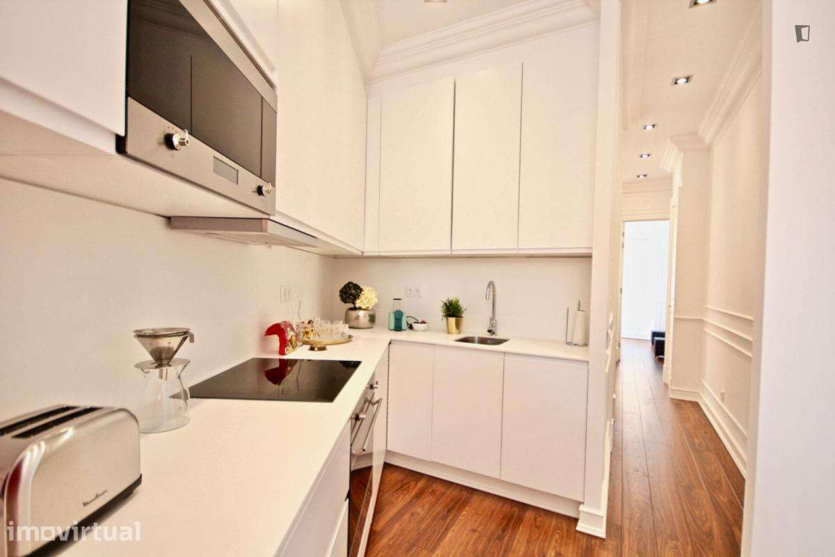 Apartamento com 2 quartos - localizado em Campolide Lisbon - Grande imagem: 2/20
