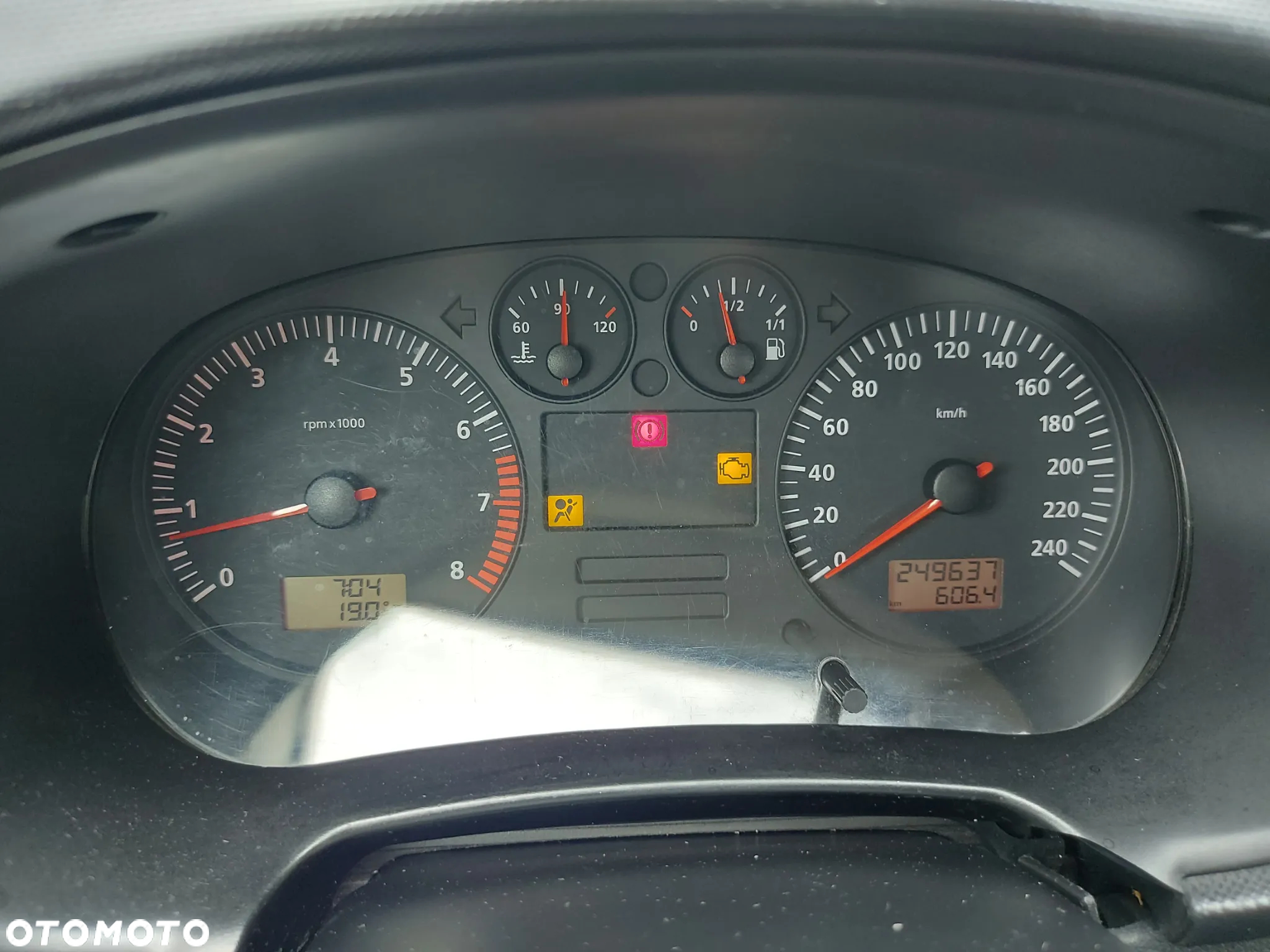 Seat Leon 1.6 Signo - 17
