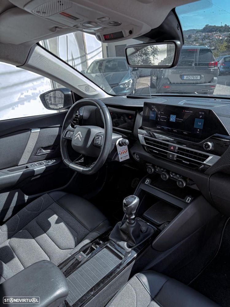 Citroën C4 X - 8