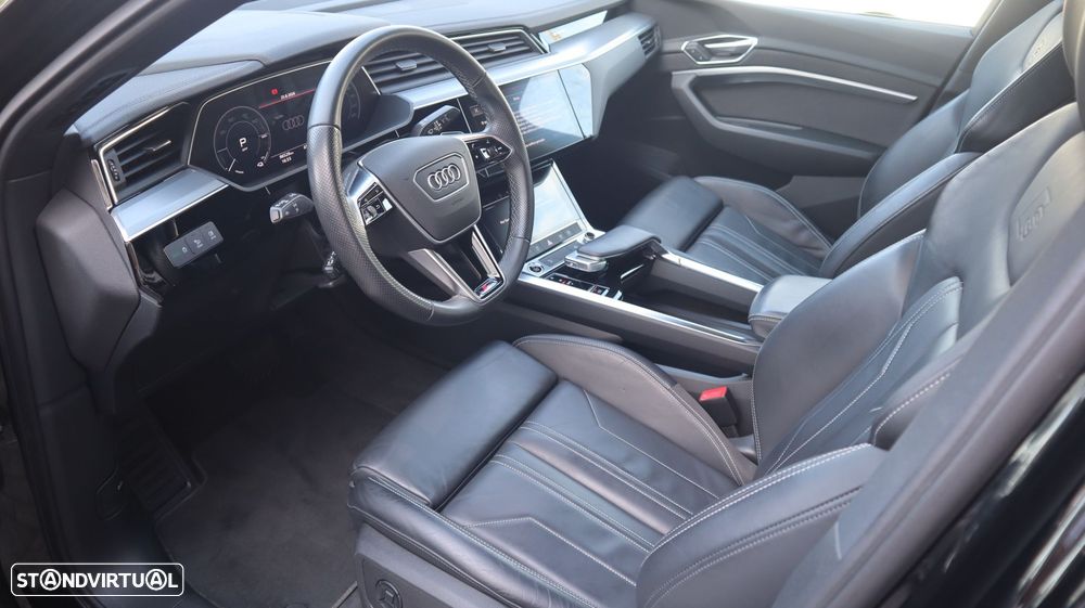 Audi e-tron 55 quattro S line - 17