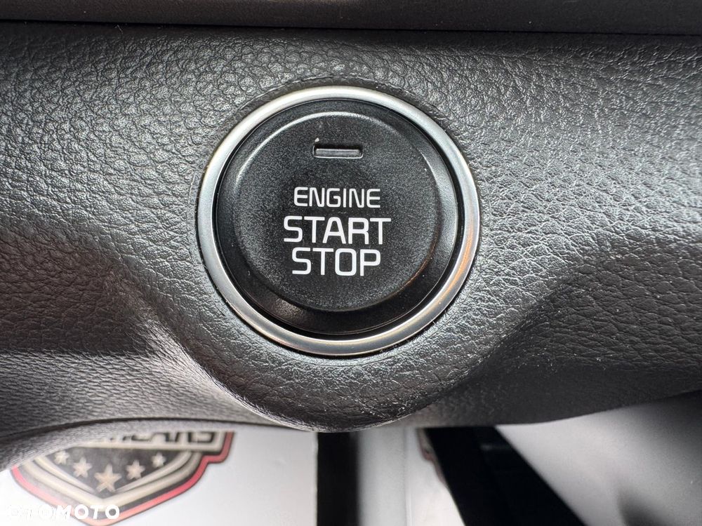 Kia Stonic - 27