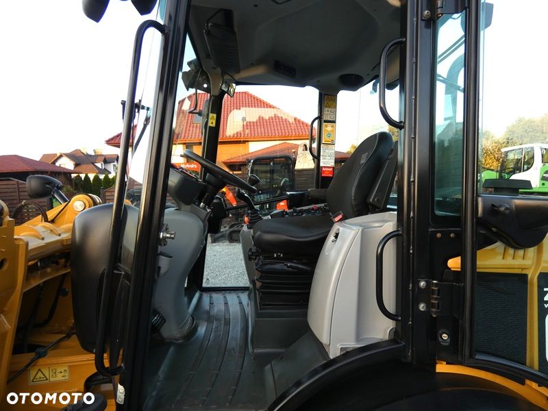 Caterpillar CAT 906H2 Z Niemiec / SZYBKA SKRZYNIA 35KM/H / Super Stan / - 12
