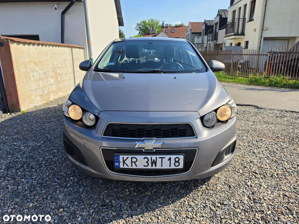Chevrolet Aveo 1.2 LT - 2
