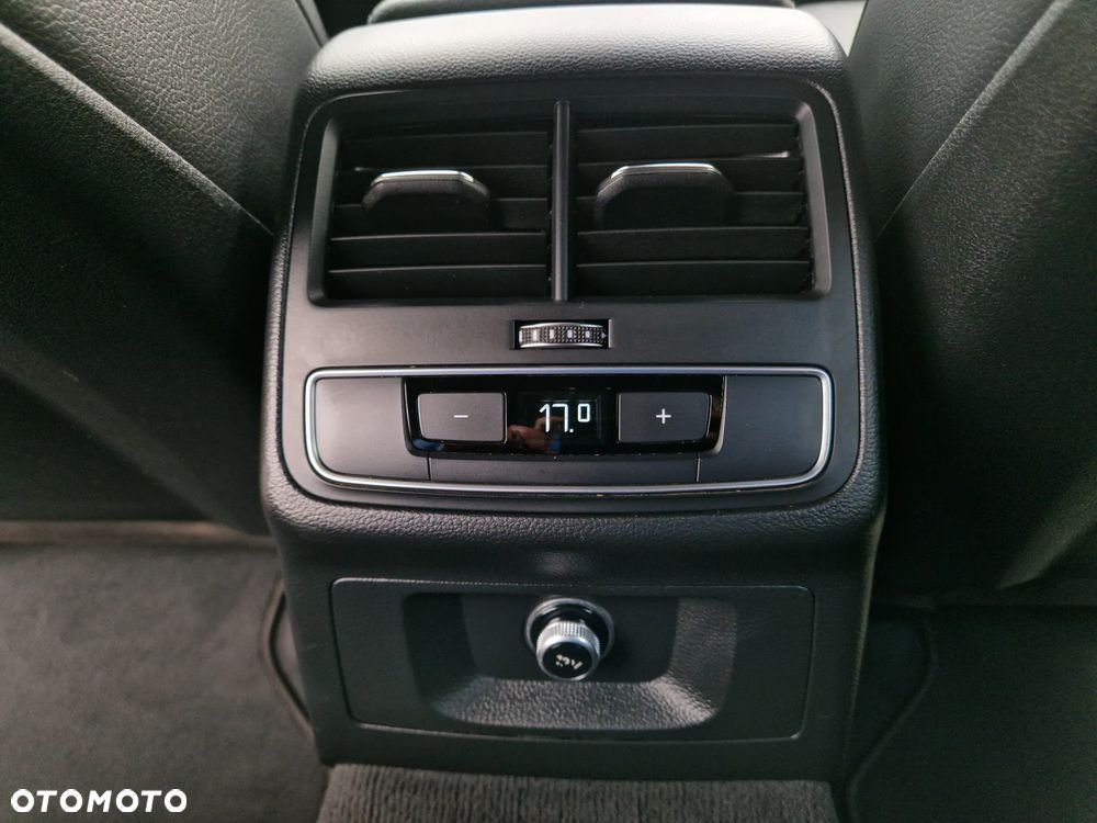 Audi A4 Avant 35 TDI S tronic sport - 12