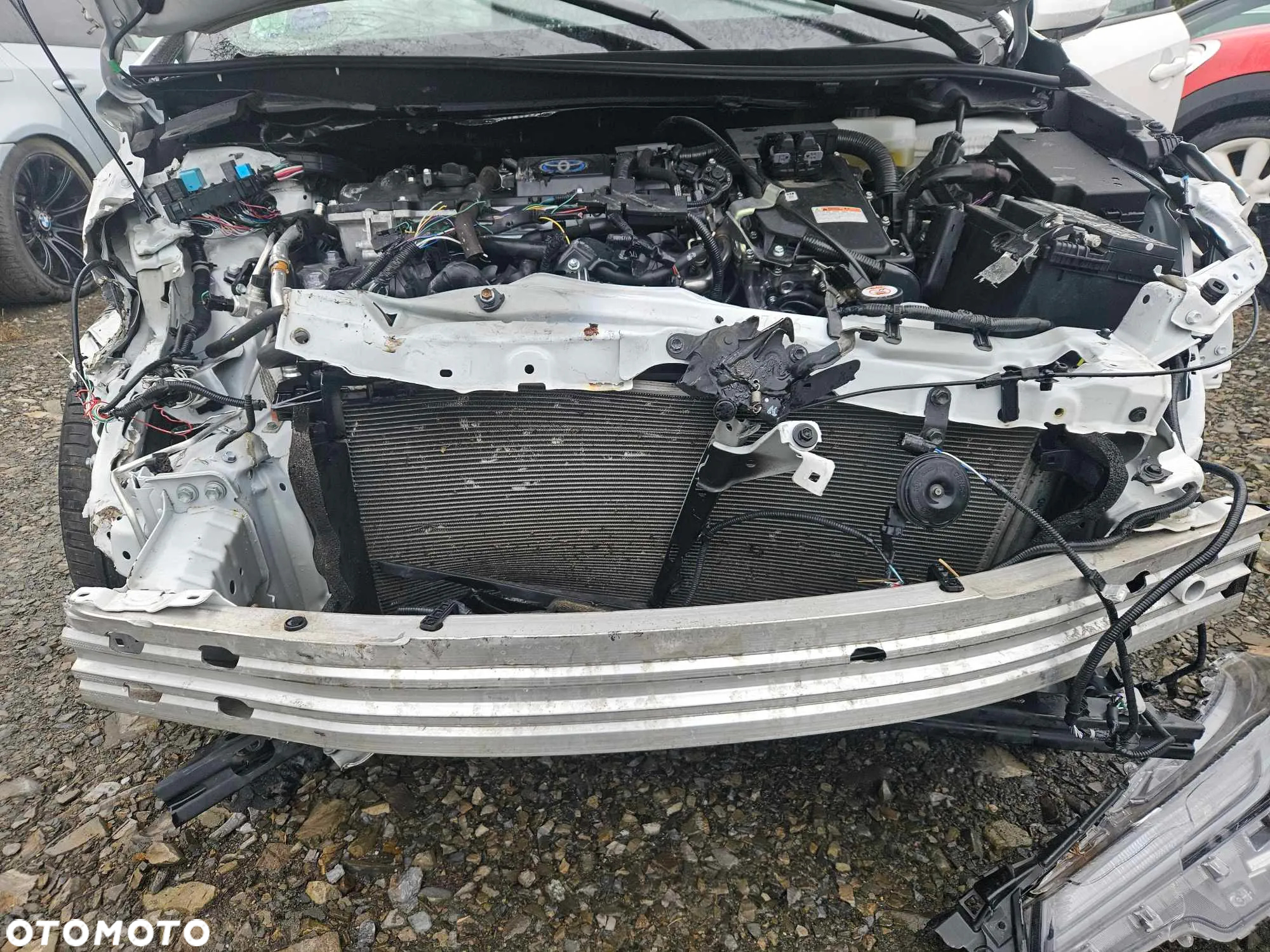 Toyota Corolla 1.8 Hybrid Business Edition - 17