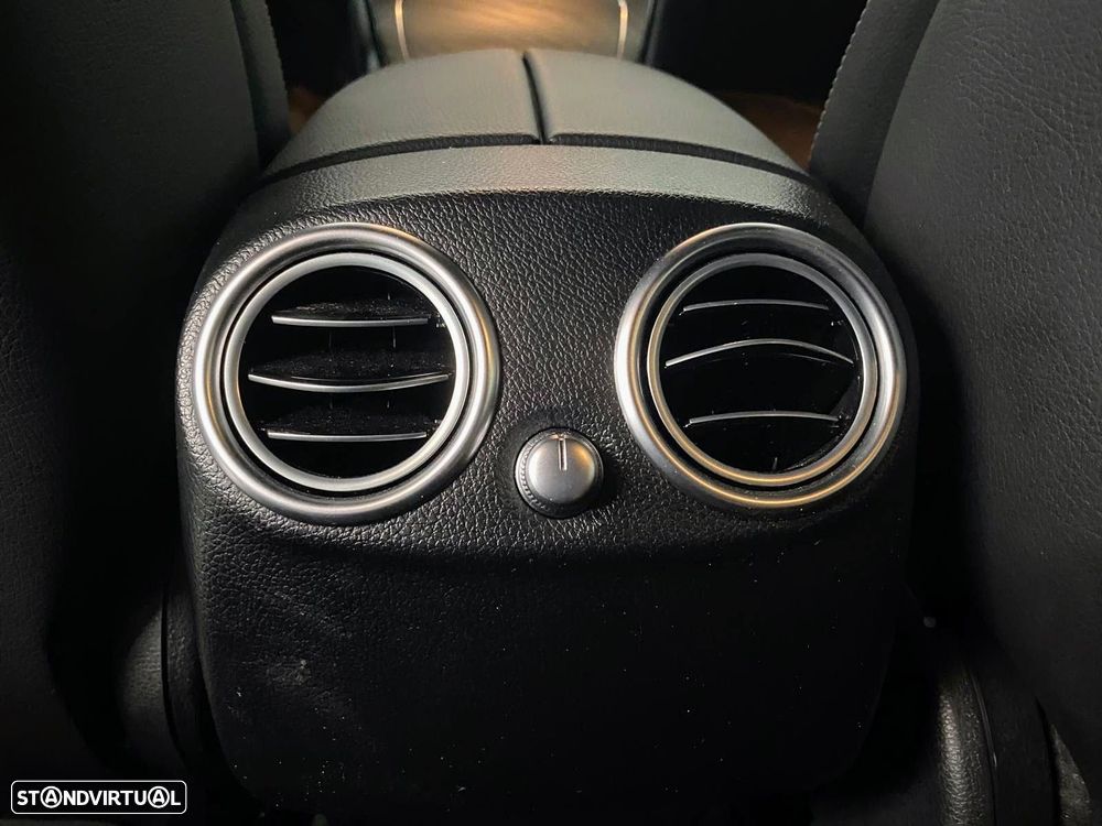 Mercedes-Benz GLC 300 de Coupé 4Matic - 12