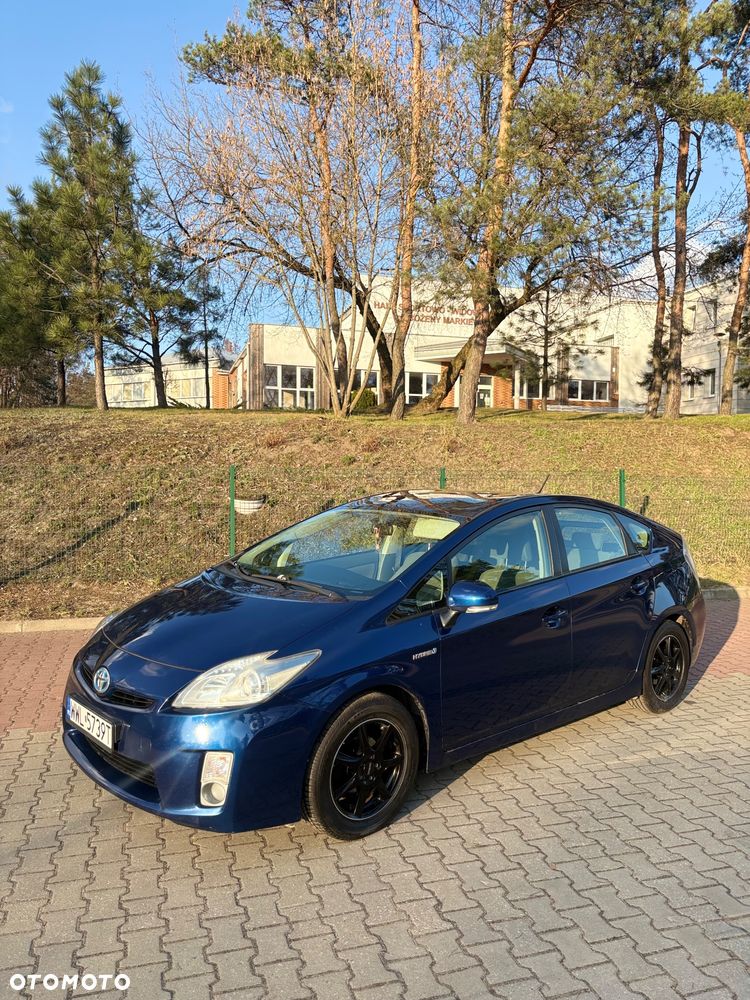 Toyota Prius 1.5 VVT-i Prestige - 32