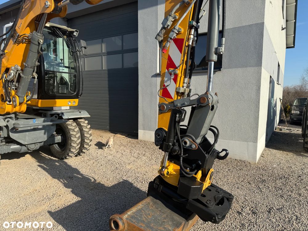 Liebherr 910 Rototilt + Szczypce - 6