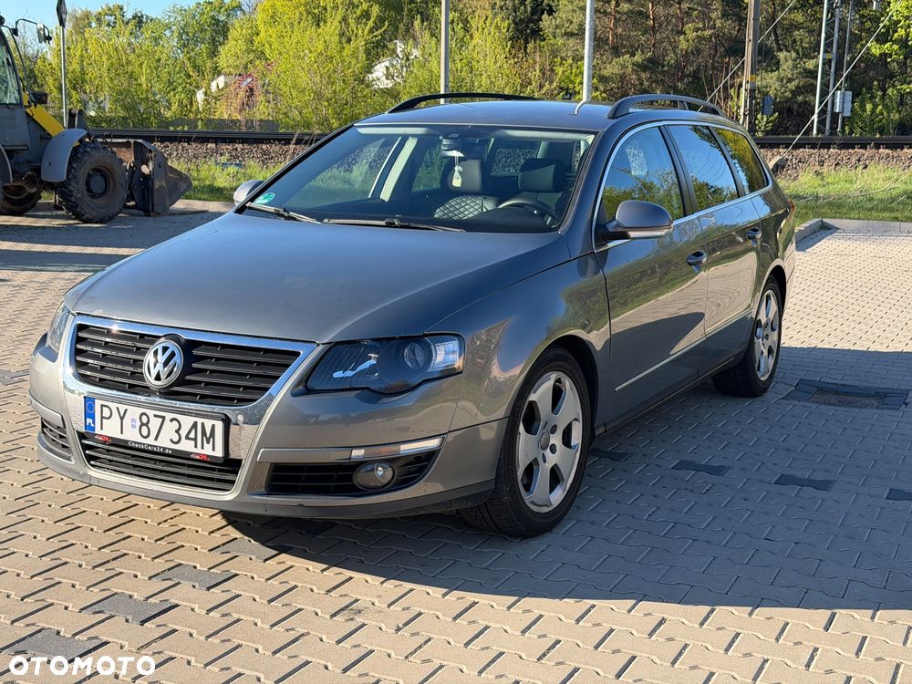 Volkswagen Passat 2.0 FSI Comfortline Tiptr - 1