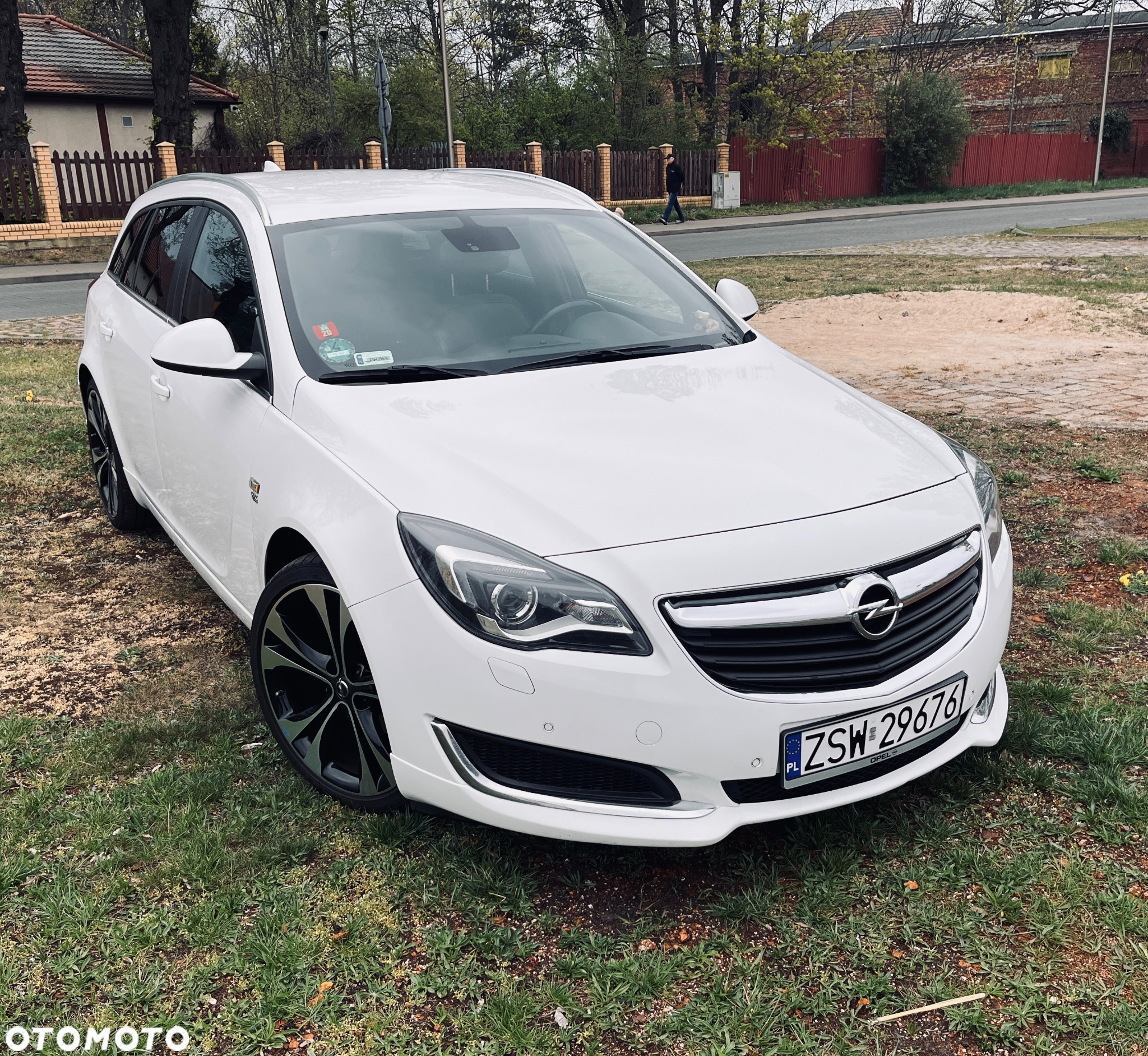 Opel Insignia 1.6 CDTI Sports Tourer ecoFLEXStart/Stop - 2