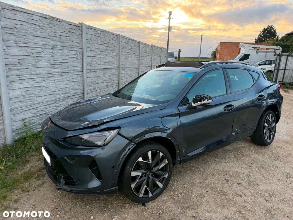 Cupra Formentor 1.5 e-Hybrid DSG VZ - 3