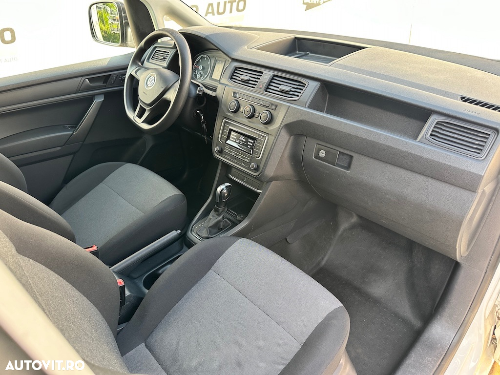 Volkswagen Caddy Maxi - 12