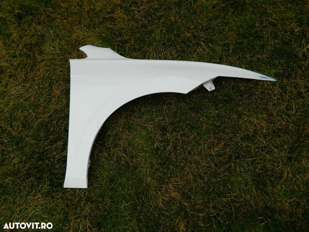 Aripa dreapta fata VW Golf 8 model 2020-2024 originala - 1