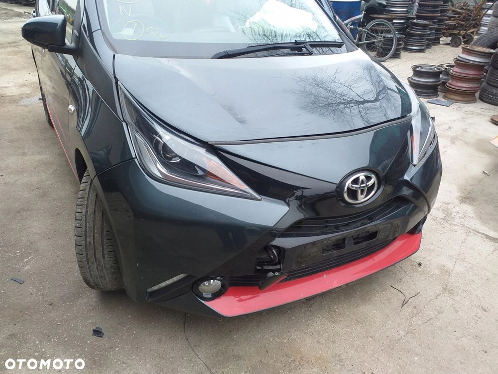 Toyota AYGO II przód kompletny Zderzak maska - 1