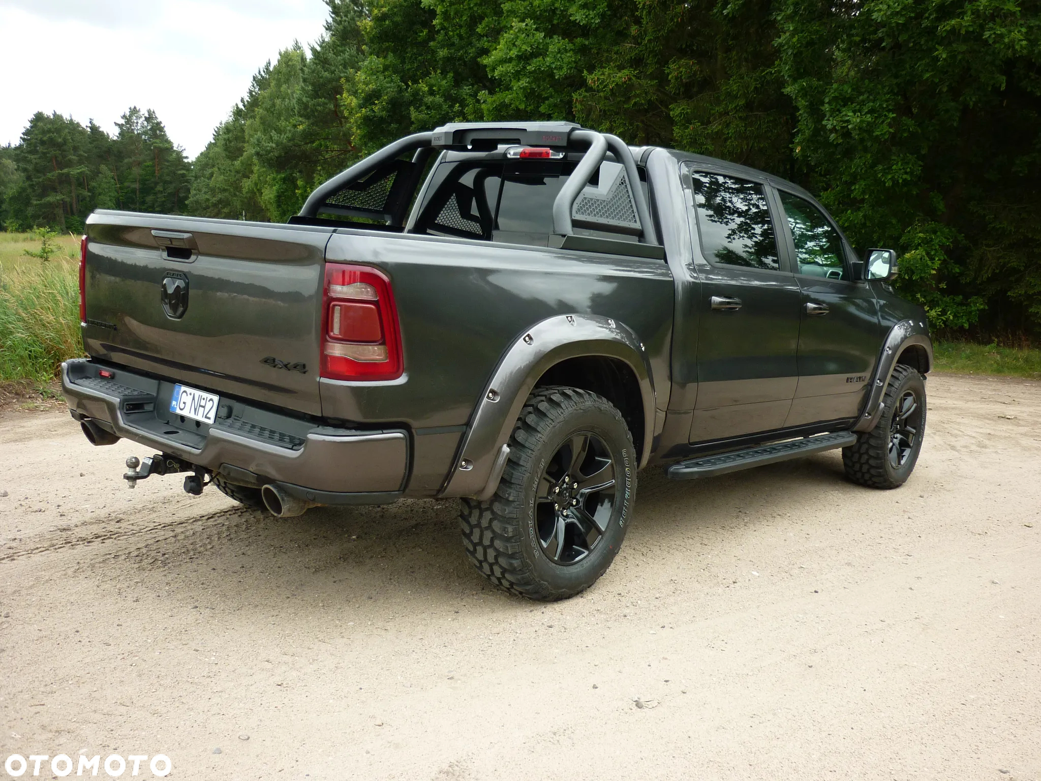 Dodge RAM 1500 5.7 4x4 - 7
