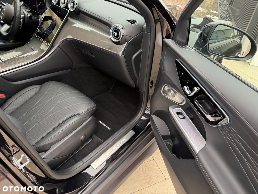 Mercedes-Benz GLC - 4