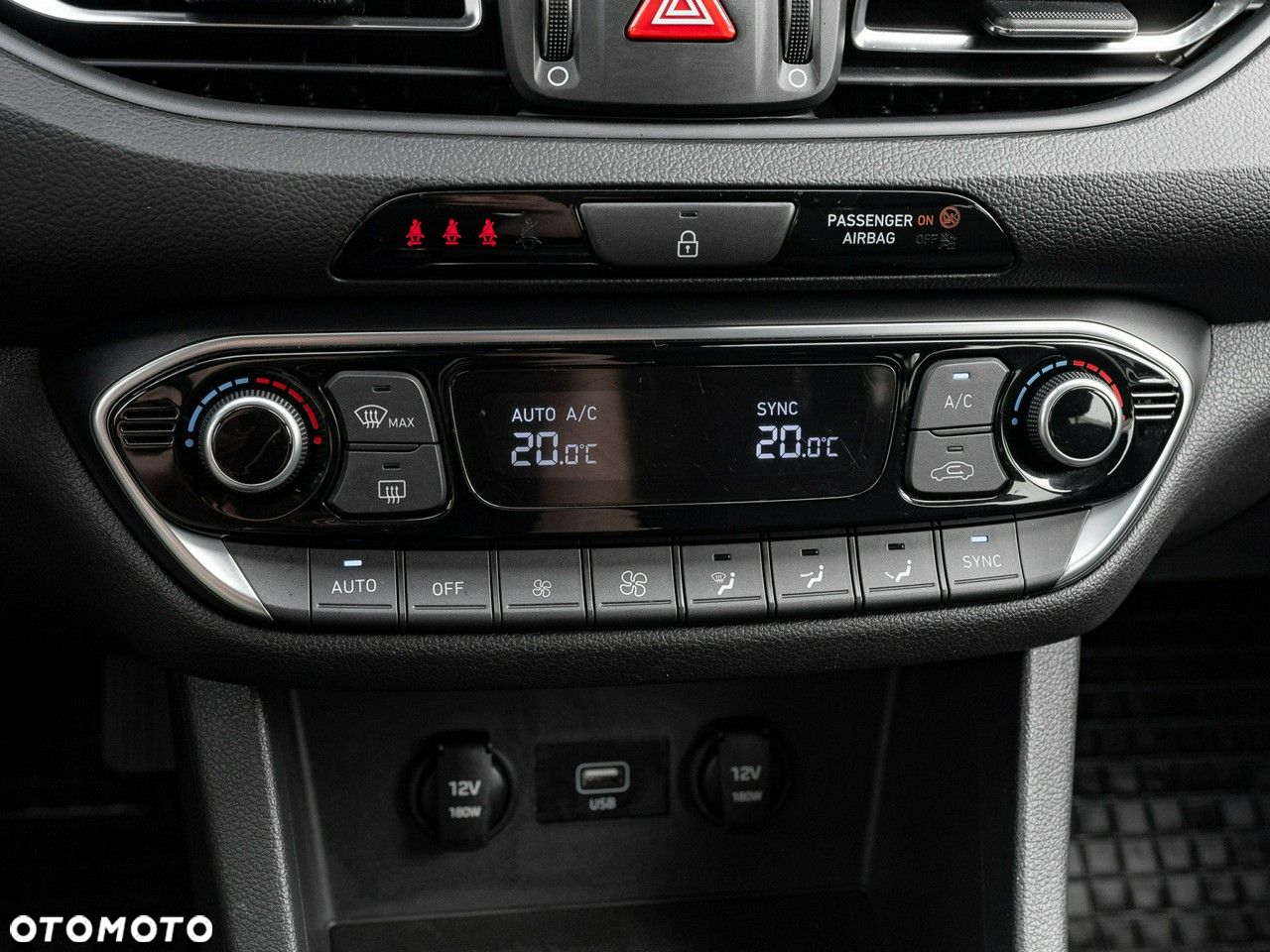 Hyundai i30 1.5 DPI Smart - 22